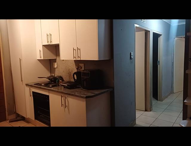 3 BEDROOM FREEHOLD FOR SALE IN SKY CITY